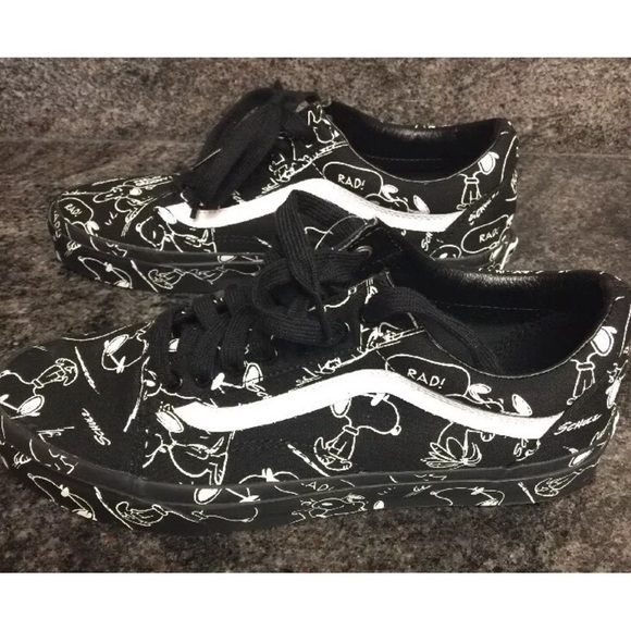 vans old skool snoopy black